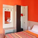 Oda ve Kahvaltı Solosonno