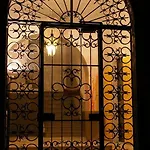 Oda ve Kahvaltı Solosonno 3*
