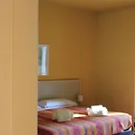 Solosonno Oda ve Kahvaltı 3*