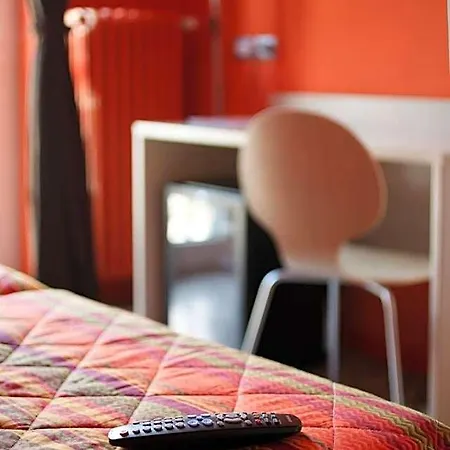 Alojamento de Acomodação e Pequeno-almoço Solosonno Lecco