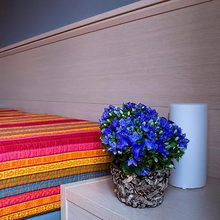 לינה וארוחת בוקר Solosonno