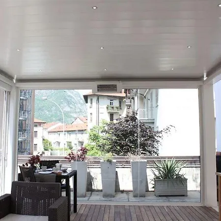 梭罗索诺住宿加早餐旅馆 3* 莱科