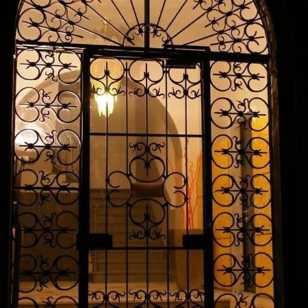 فندق مبيت وإفطار Solosonno 3*